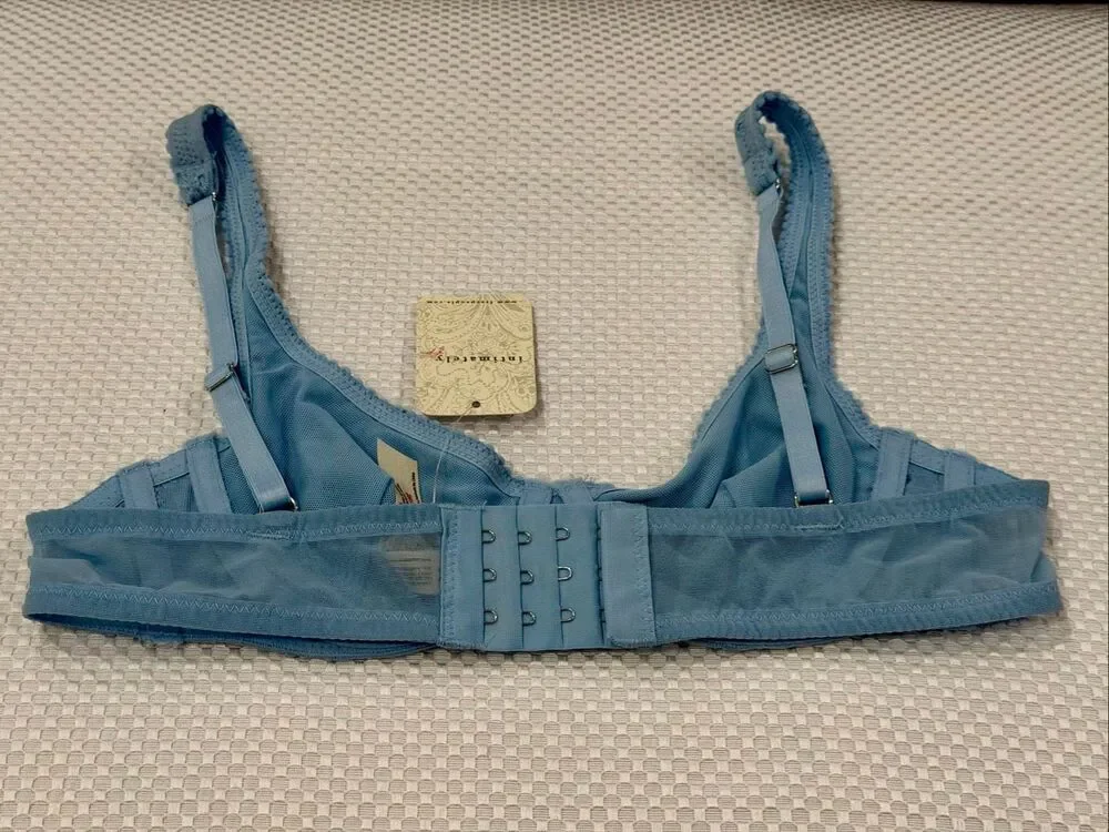 Free People NWT size 34C Homegrown Eyelet Demi-Cup Underwire Bra Clear Sky